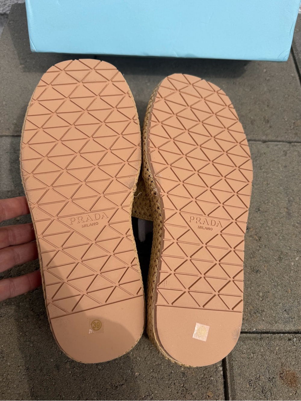 Prada Raffia Slide Sandals in Natural Beige with Gold Logo - Picture 5 of 6
